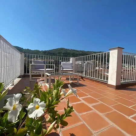 Unique Bed & Breakfast 3*