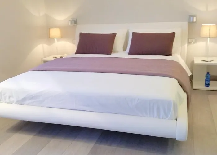 Unique Bed & Breakfast 3*