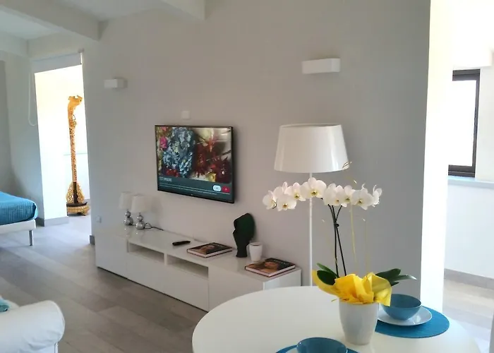 Oda ve Kahvaltı Unique 3*